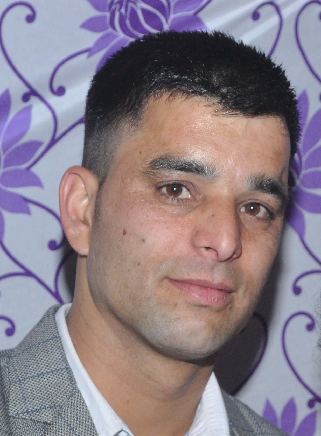 Sh. Hitender Kumar